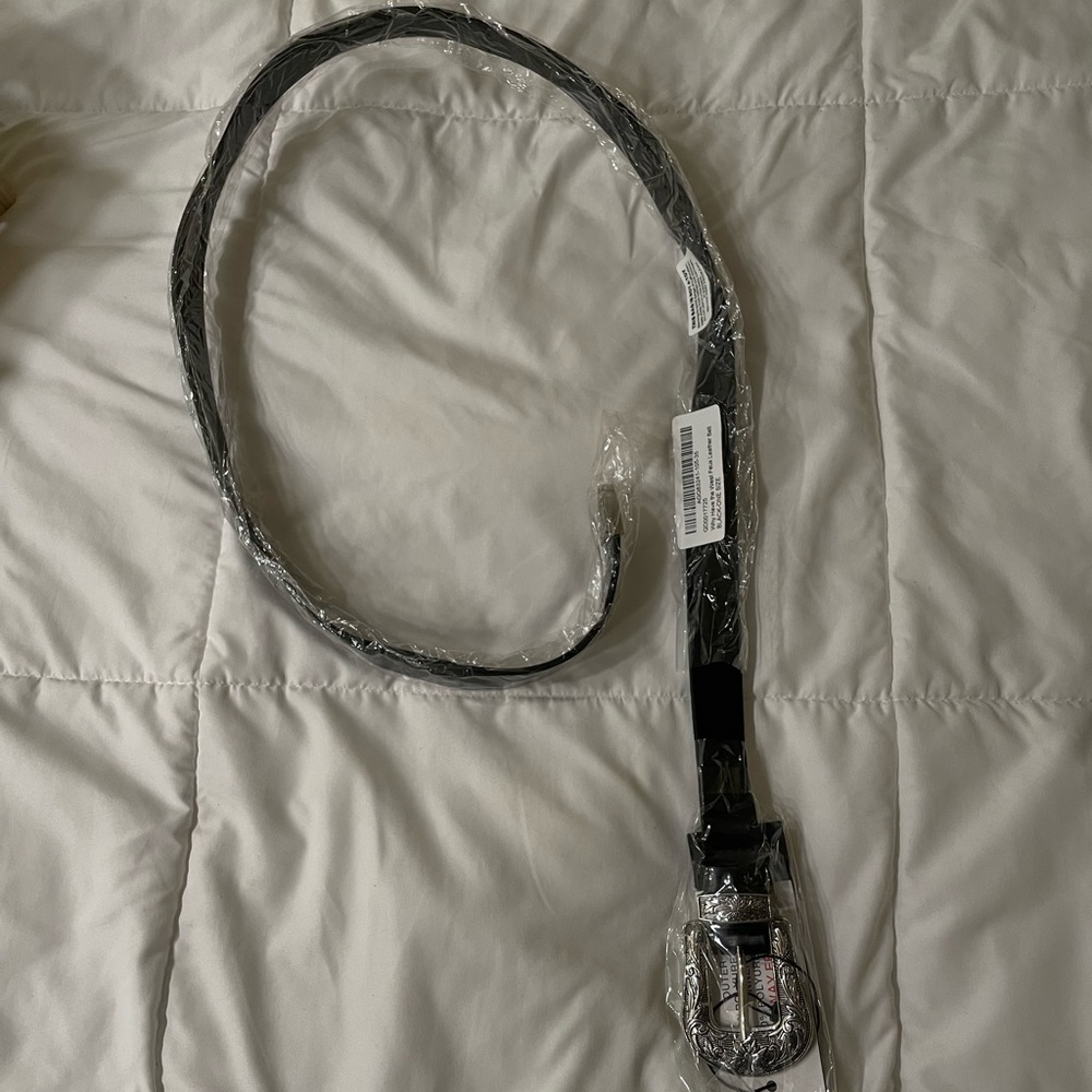 BRAND NEW Belt 🤠